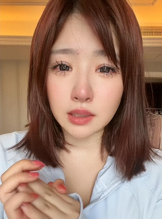 单亲妈妈人设造假_网红黑料在哪能看,_黄一鸣流量骗局